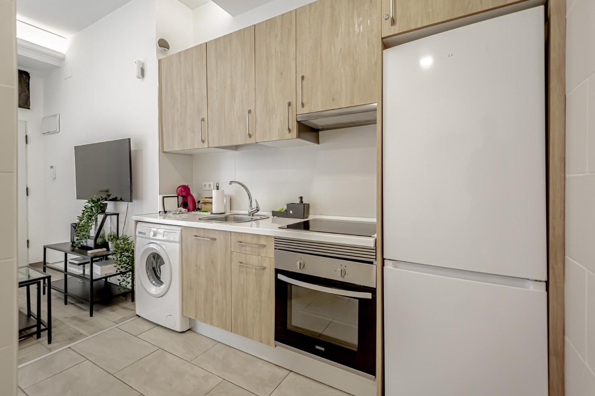 Apartamentos Tetuan Madrid Exterior photo